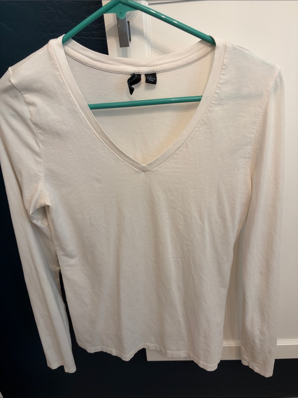 Cynthia Rowley white long sleeve V neck T-shirt